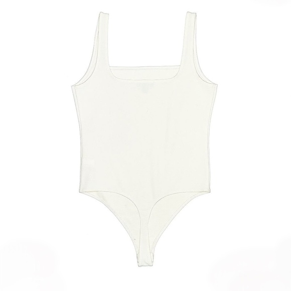 NWT Express White Textured Square Neck Sleeveless Thong Bodysuit - Picture 3 of 4